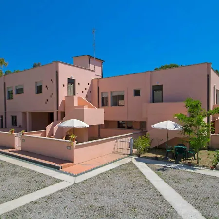 Locazione Turistica Elba Palmizi.3 *